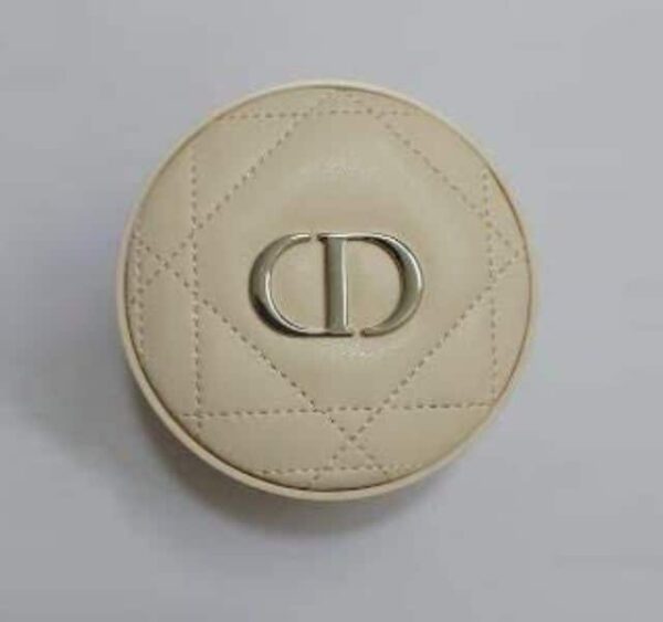 Dior Forever Cushion Powder - Golden Nights Collection Limited Edition - Image 2