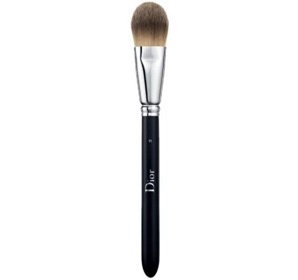 Christian Dior Dior Backstage Light Coverage Fluid Foundation Brush 11