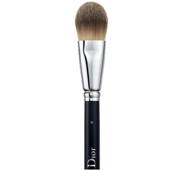 Christian Dior Dior Backstage Light Coverage Fluid Foundation Brush 11 - Image 2