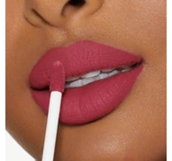 Kylie Cosmetics extraordinary Matte Lip Kit - Image 3
