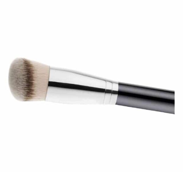 MAC 170 Synthetic Rounded Slant Brush - Image 2