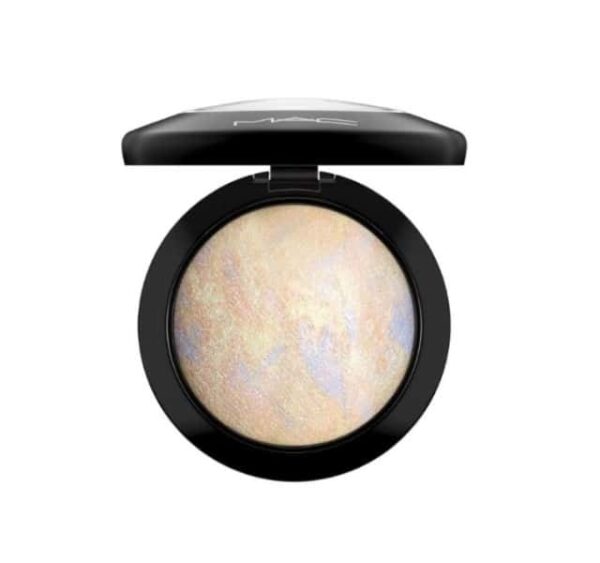 MAC Mineralize Skinfinish LightscapadeFall Colour Angel Flame