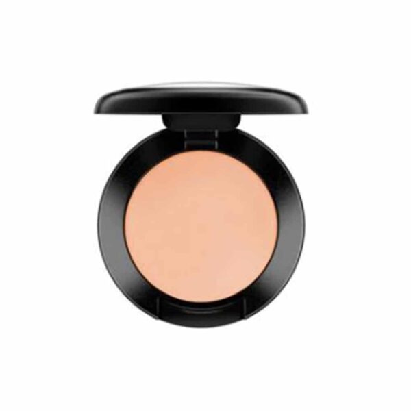 MAC Studio Finish SPF 35 Concealer - 0.24 oz., NW30 - Image 2