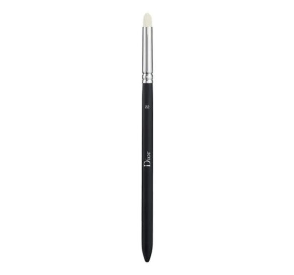 Christian Dior Backstage Small Eyeshadow Blending Brush N° 22