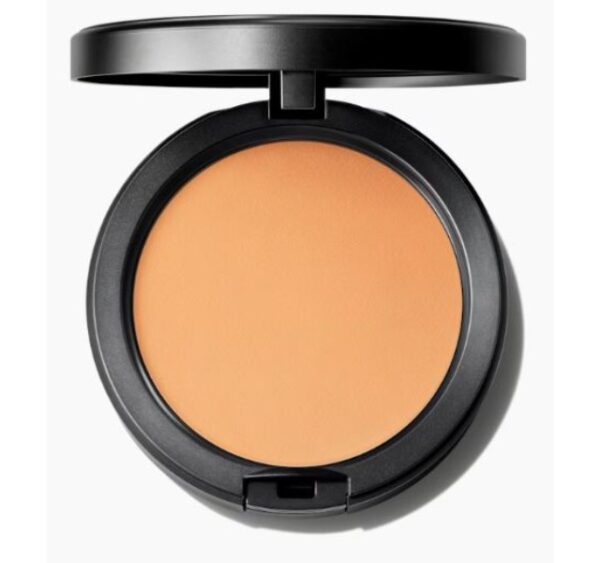 MAC Studio Fix Fluid SPF 15 Foundation - NC42